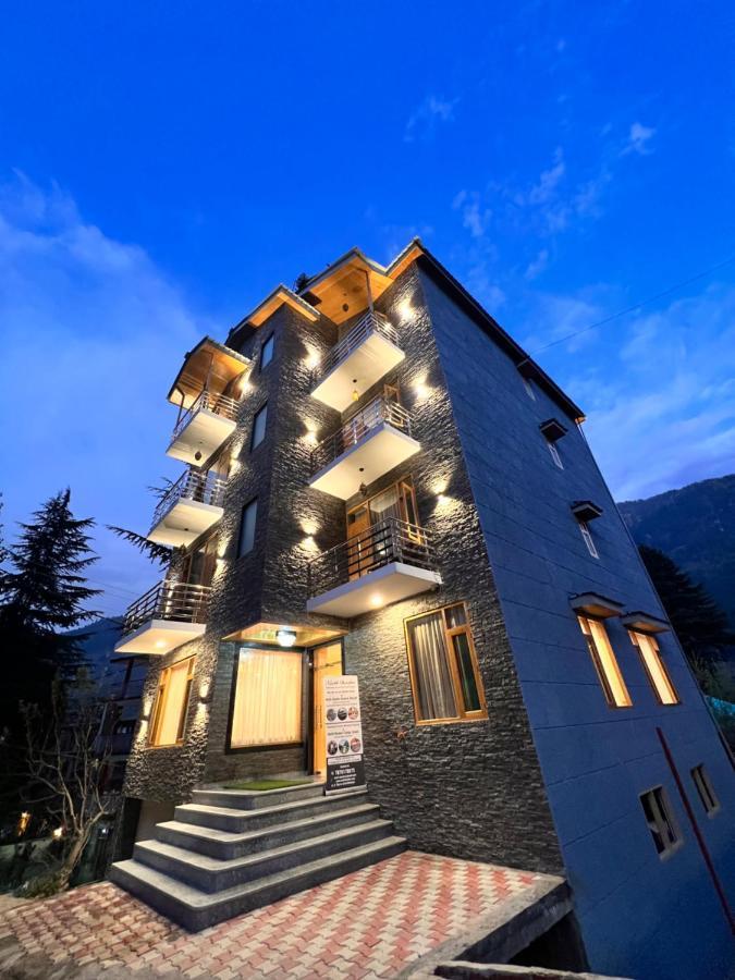 North Deodar Avenue, Manali Exterior photo