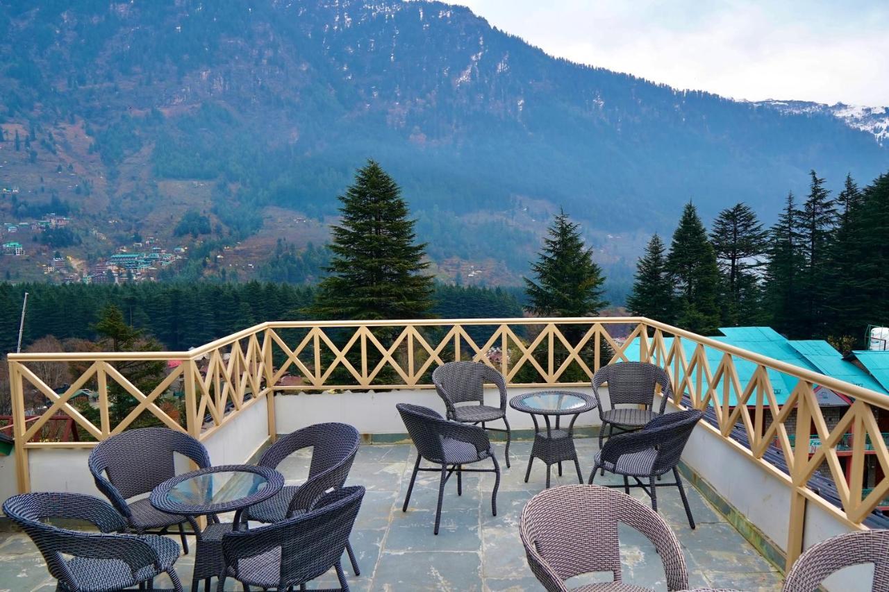 North Deodar Avenue, Manali Exterior photo